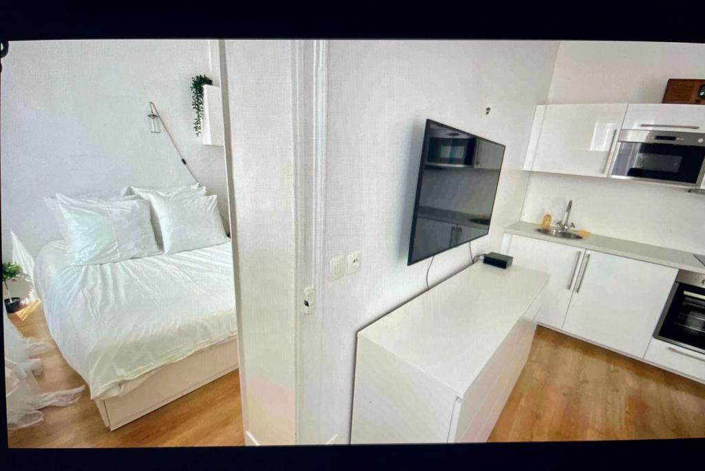 Cute One Bedroom In Le Marais Paris Exterior photo